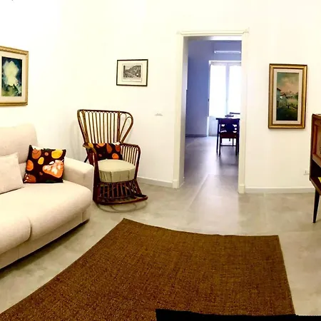 Maison *